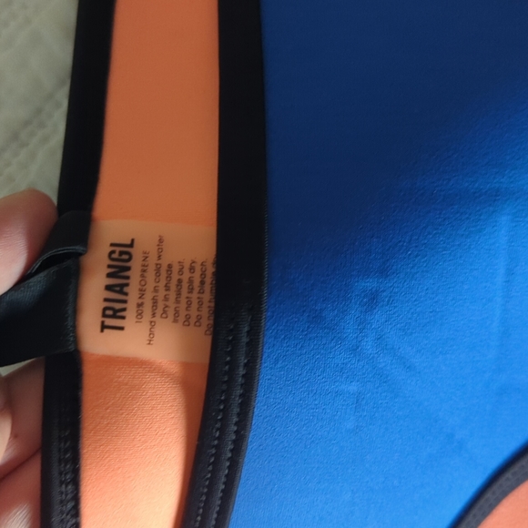 Triangl swim suit - Picture 6 of 8